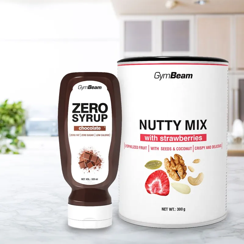 Nutty Mix mit Erdbeeren – GymBeam